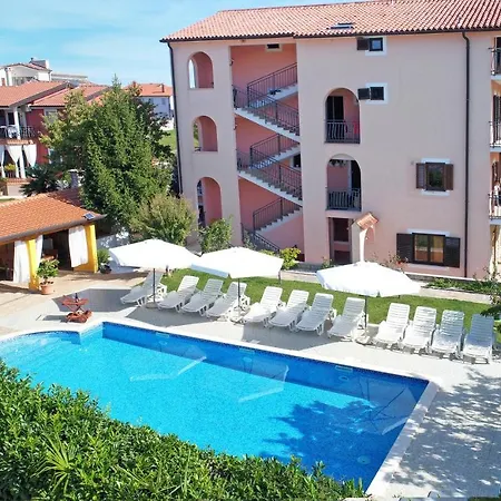 Villa Tina Novigrad Istria Extérieur photo