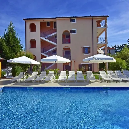 Villa Tina Novigrad Istria Extérieur photo